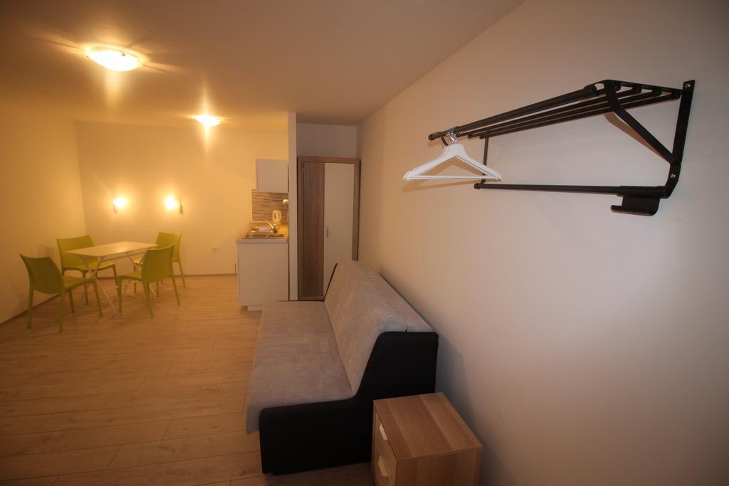 Apartments Marinko Stari Grad  Εξωτερικό φωτογραφία