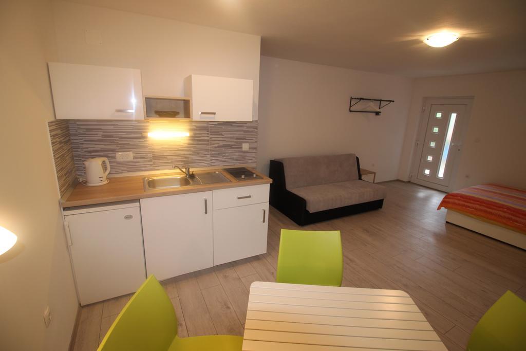 Apartments Marinko Stari Grad  Εξωτερικό φωτογραφία