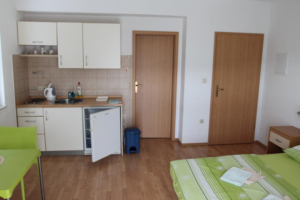 Apartments Marinko Stari Grad  Δωμάτιο φωτογραφία