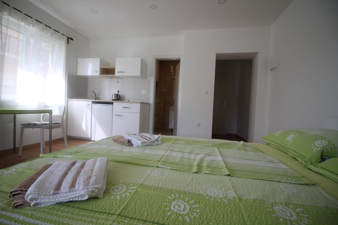 Apartments Marinko Stari Grad  Εξωτερικό φωτογραφία