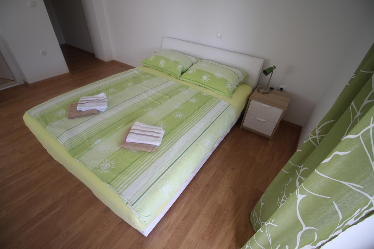 Apartments Marinko Stari Grad  Εξωτερικό φωτογραφία