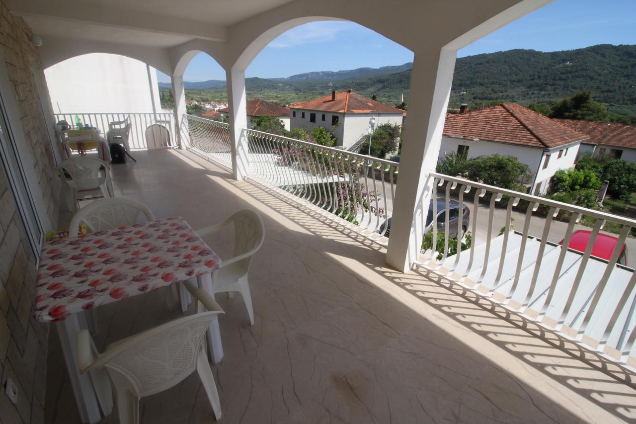 Apartments Marinko Stari Grad  Εξωτερικό φωτογραφία
