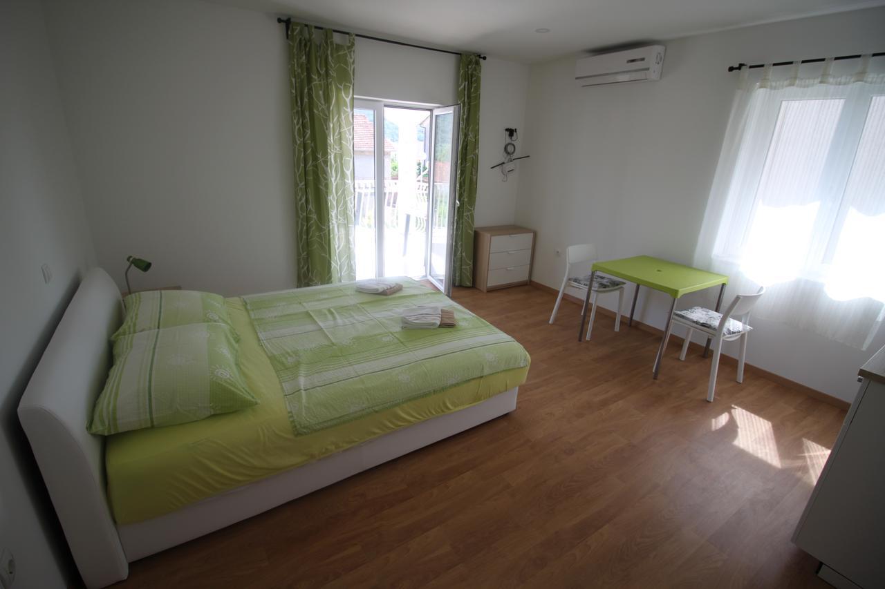 Apartments Marinko Stari Grad  Εξωτερικό φωτογραφία